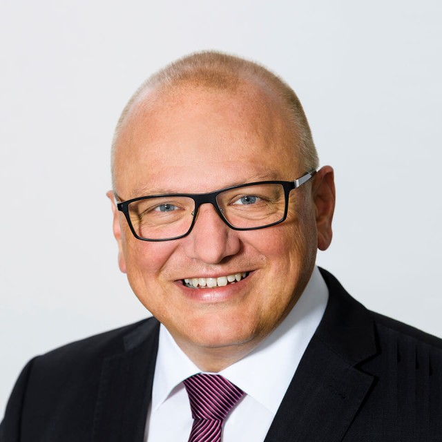 Vorstandsvorsitzender Dr. Mathias Hartmann